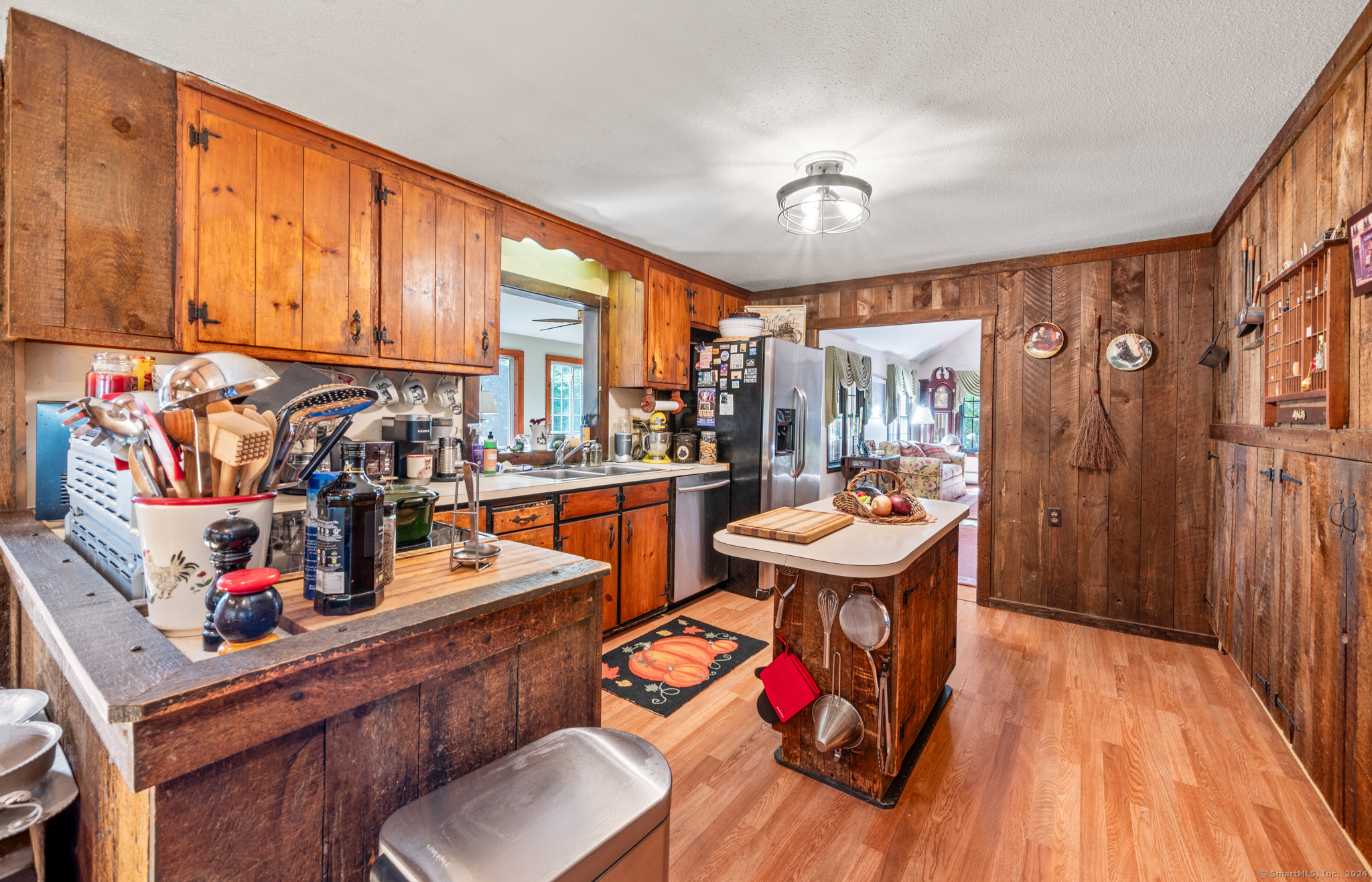 324 Willis Street, Bristol, Connecticut image 4