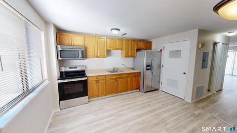 Tiny photo for 146 Springside Avenue #C2, New Haven, CT 06515 (MLS # 24216516)