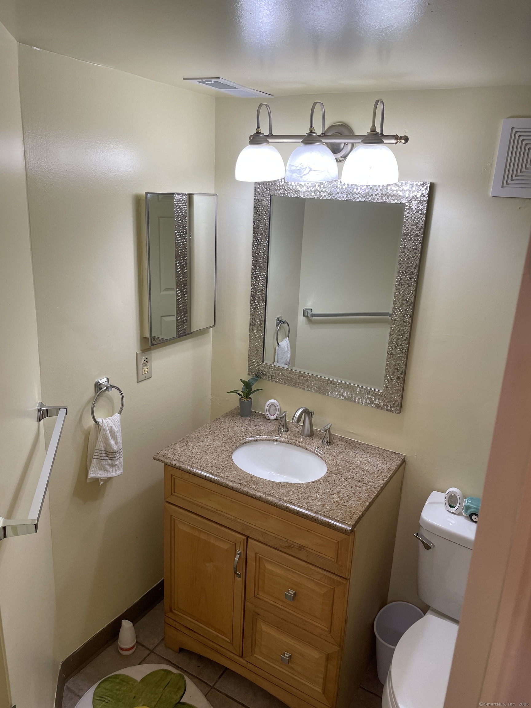 Torrington, Connecticut 06790, United States, 1 Bedroom Bedrooms, ,1 BathroomBathrooms,Residential,Active,189736