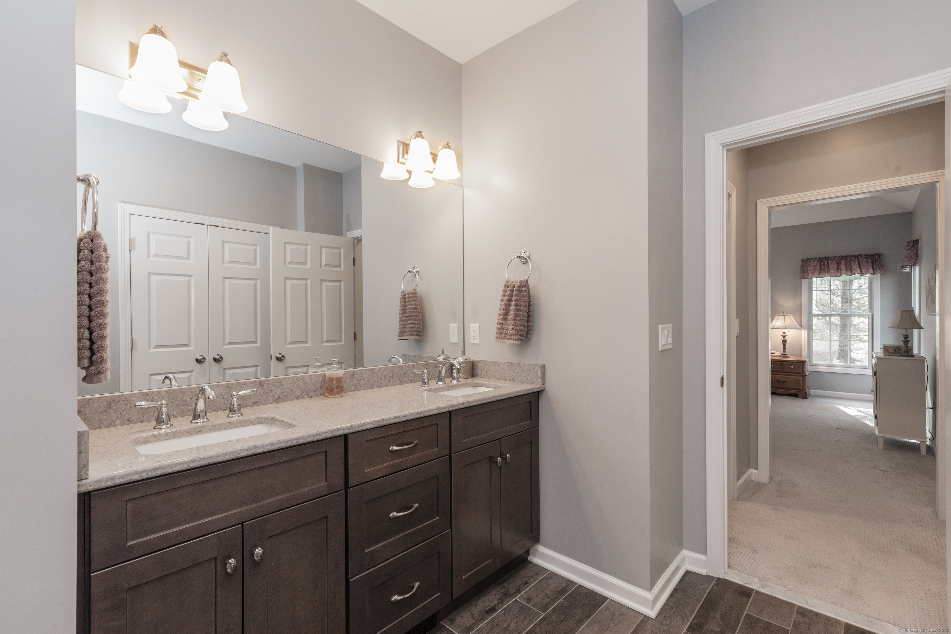 112 Periwinkle Drive #112, Middlebury, Connecticut image 23