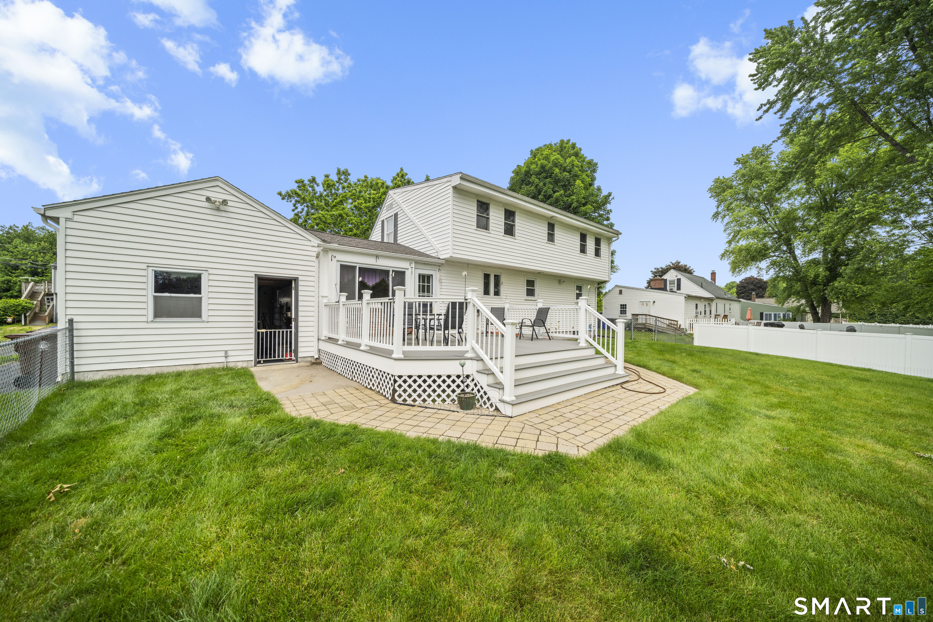 18 Bess Road
