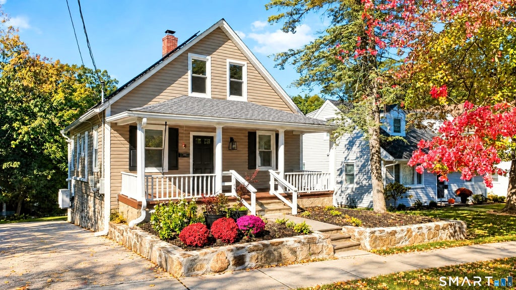 Photo of 15 Ridgeway Street, Stamford, CT 06907 (MLS # 24212791)