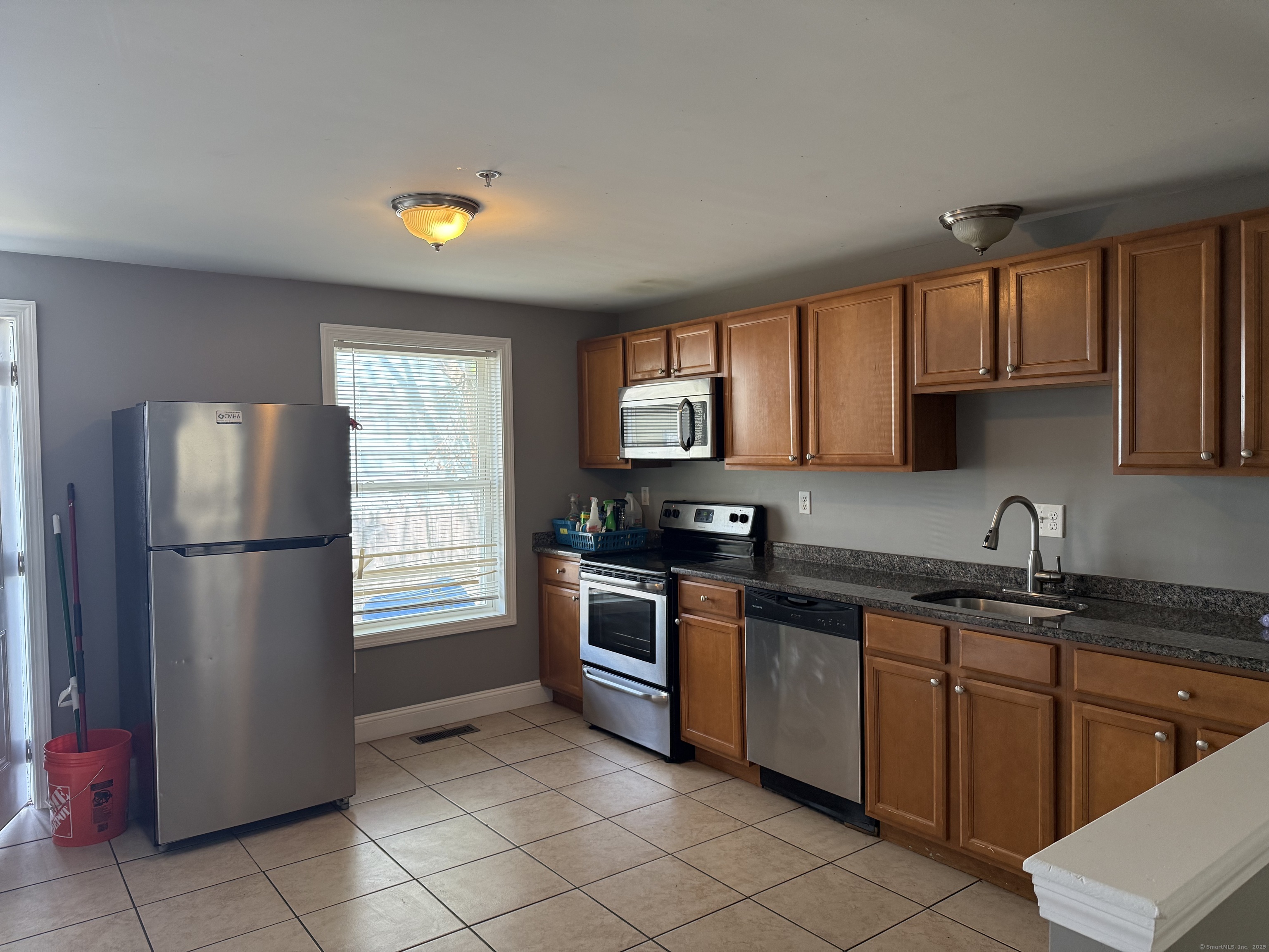 Rental Property at Park Street, Bristol, Connecticut - Bedrooms: 3 
Bathrooms: 2 
Rooms: 6  - $2,000 MO.