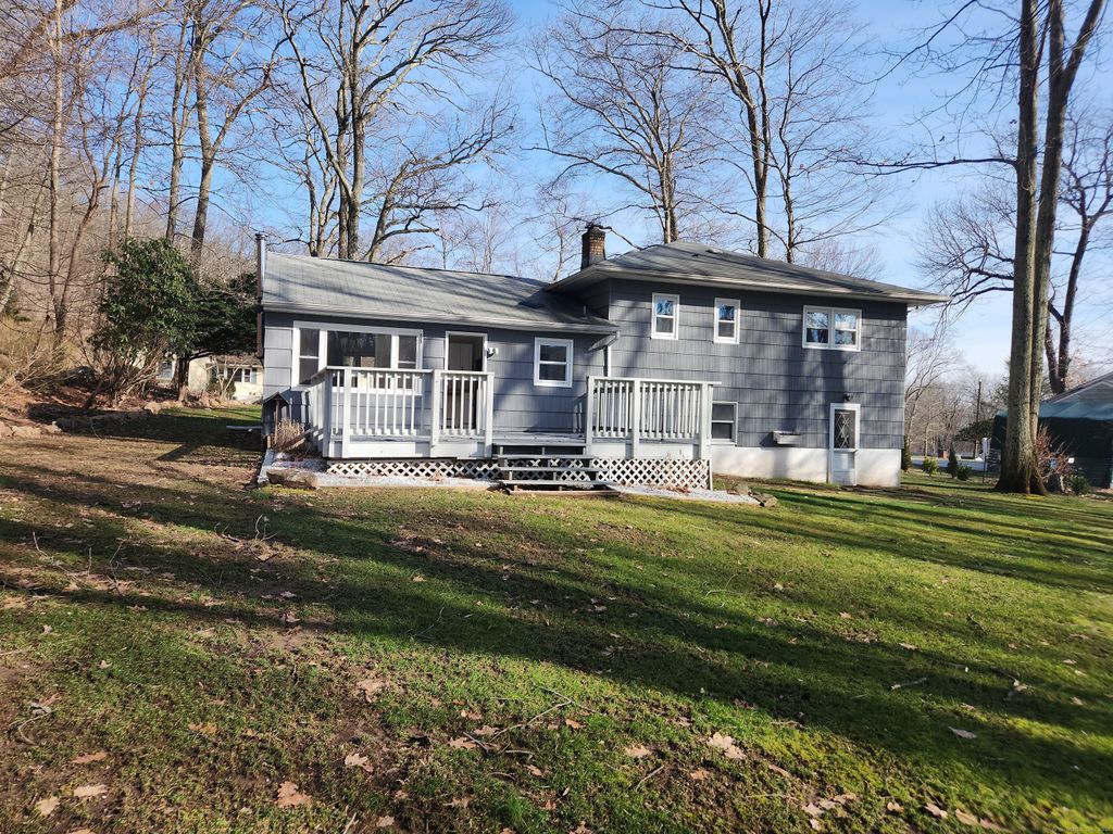 874 Hill Street, Hamden, CT 06514, MLS 24001981 Howard Hanna