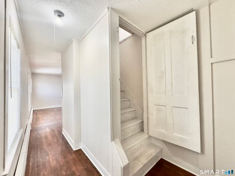 Tiny photo for 186 W Washington Street #2, Bristol, CT 06010 (MLS # 24138130)