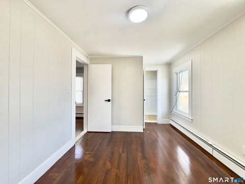 Tiny photo for 186 W Washington Street #2, Bristol, CT 06010 (MLS # 24138130)