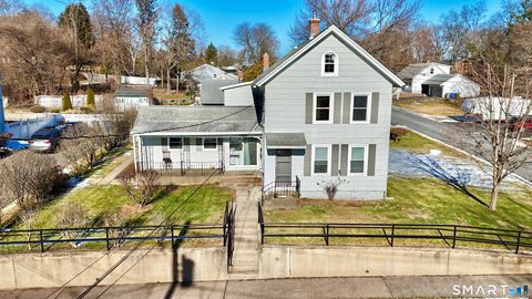 Photo of 186 W Washington Street #2, Bristol, CT 06010 (MLS # 24138130)