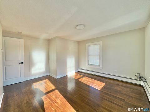 Tiny photo for 186 W Washington Street #2, Bristol, CT 06010 (MLS # 24138130)