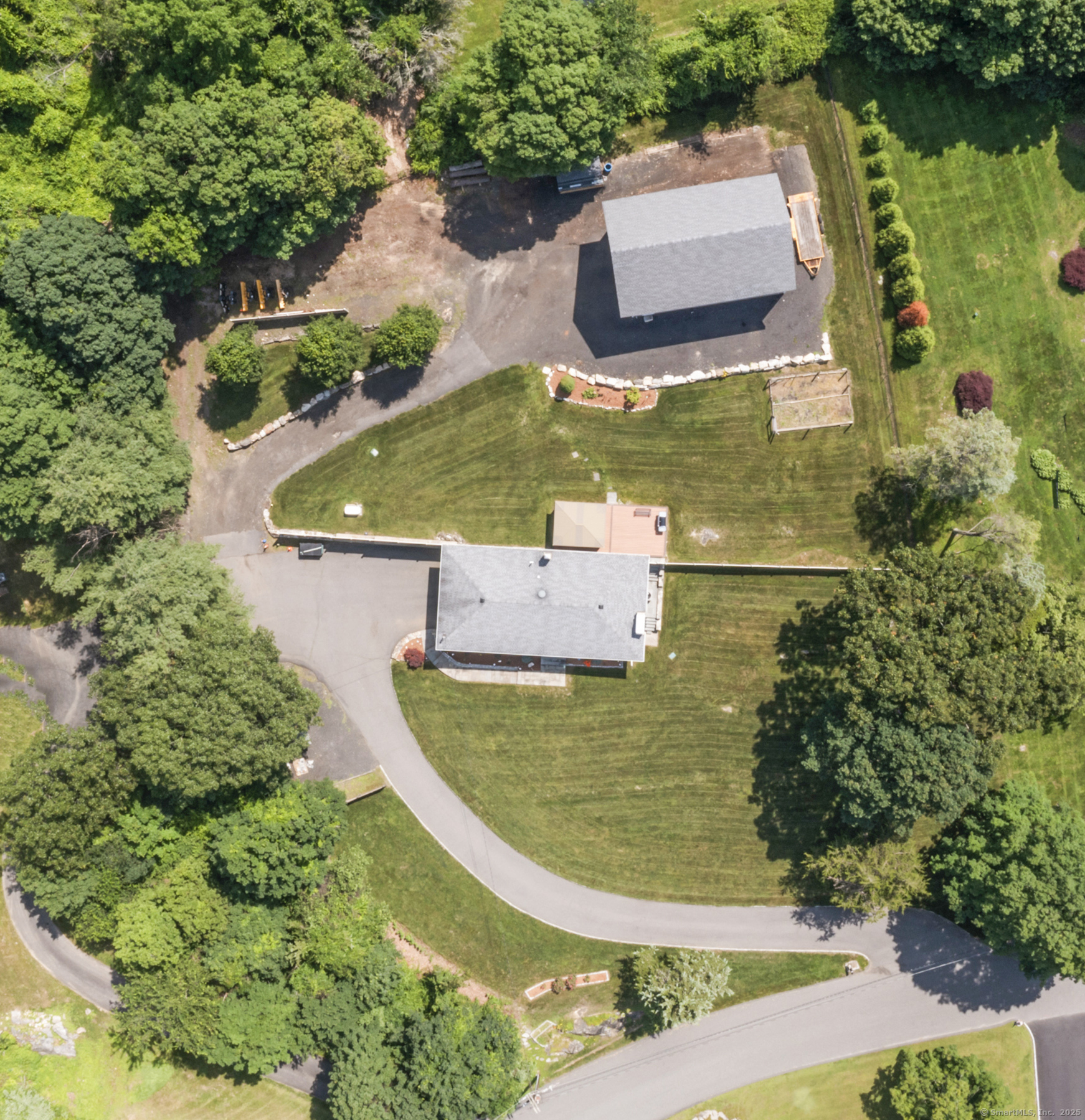 17 Stony Brook Road