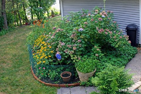 Tiny photo for 7 Old Forge Road, North Haven, CT 06473 (MLS # 24157487)