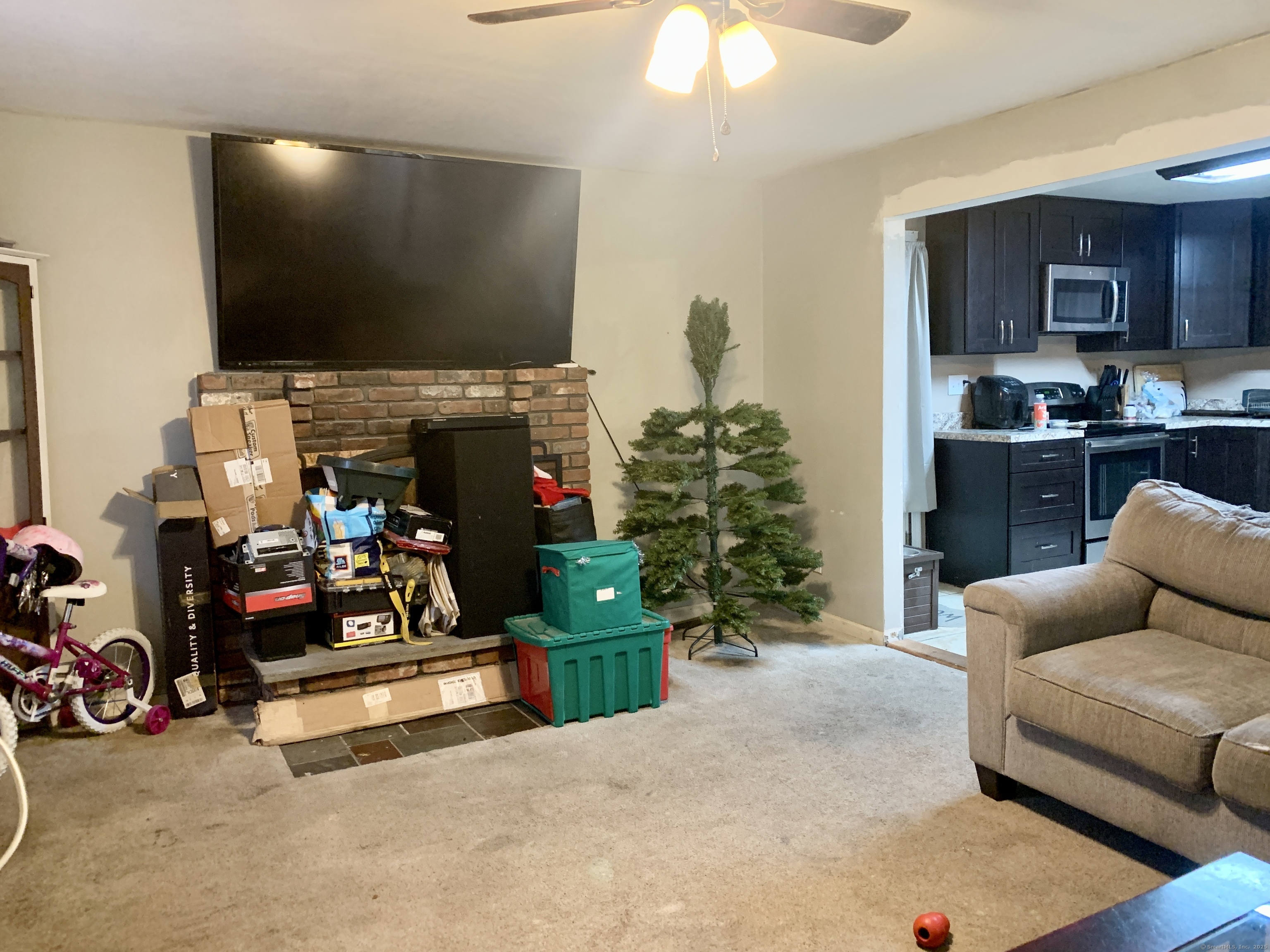 108 Rockledge Drive, Meriden, Connecticut image 5