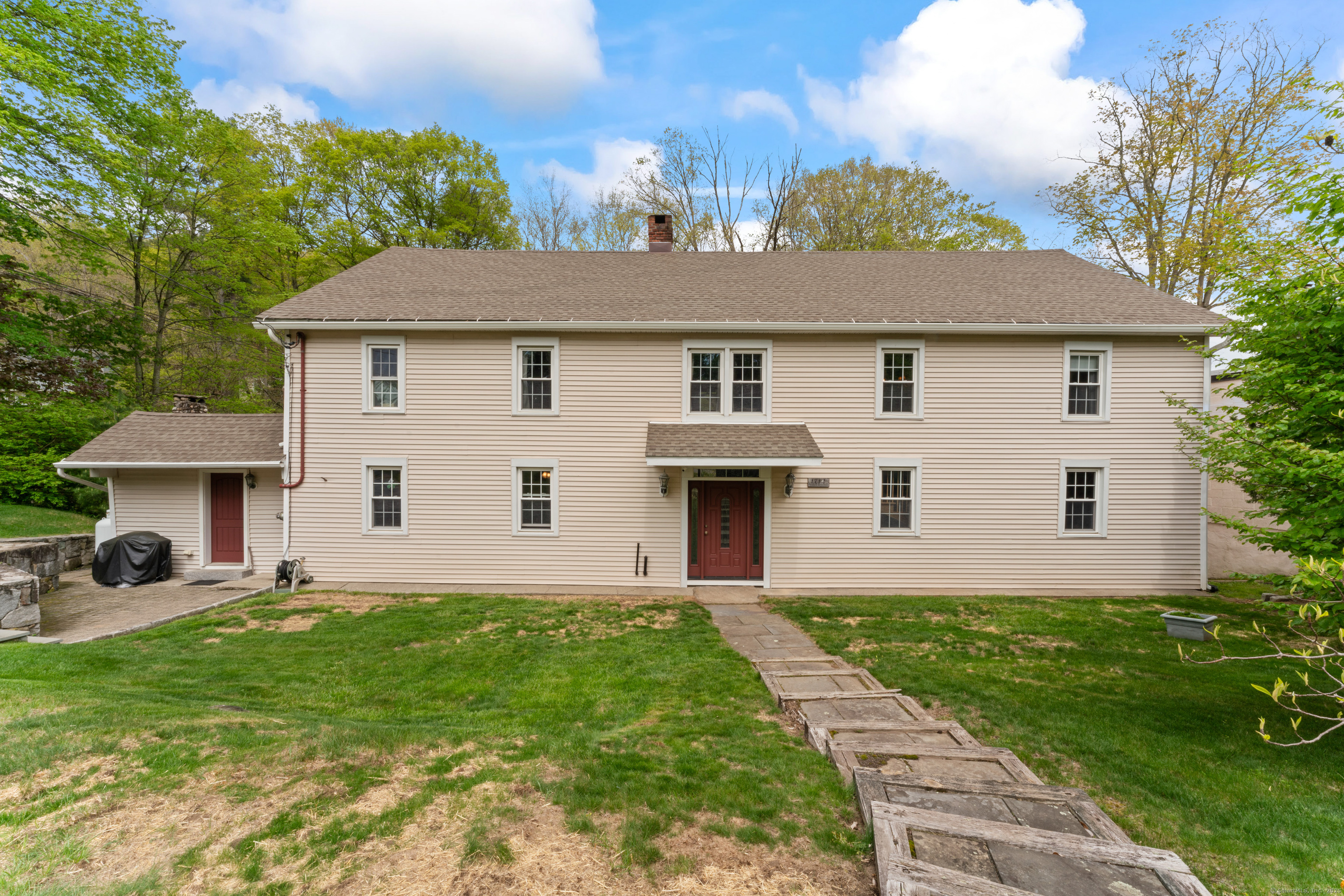 11 Glen Road