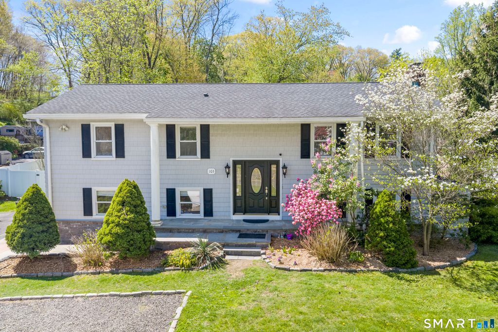 Photo of 103 Ponus Avenue, Norwalk, CT 06850 (MLS # 24169442)
