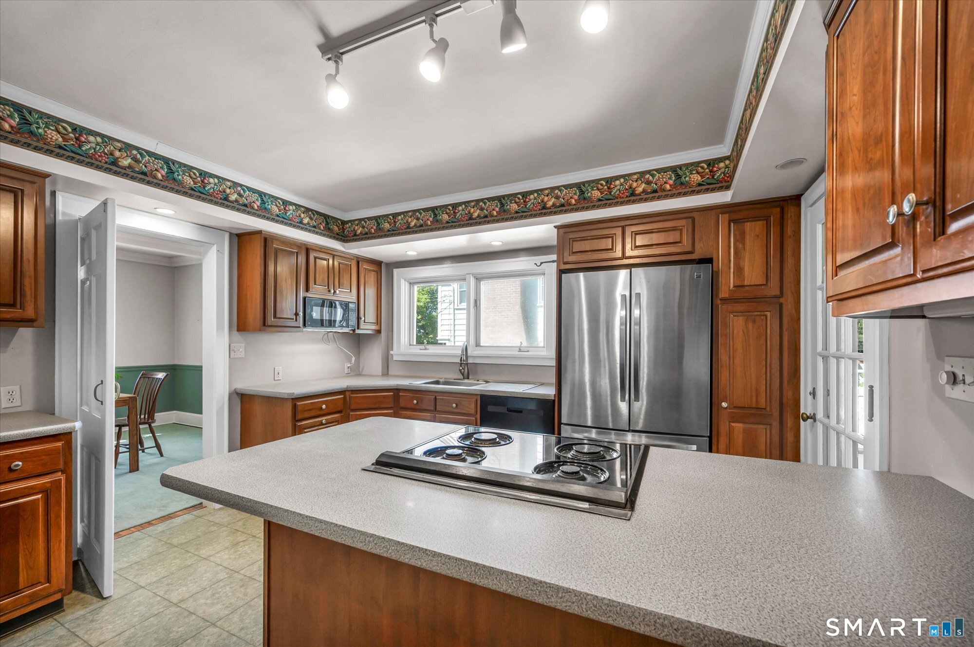 62 Hillcrest Terrace