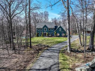 23 Sun Pond Lane