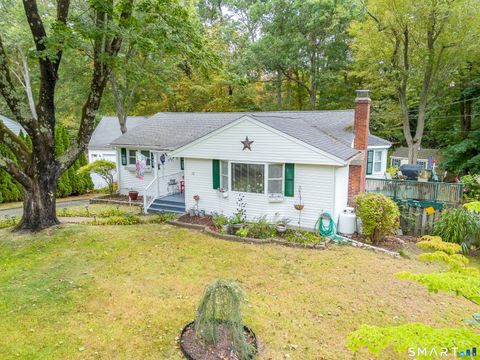 Homes For Sale - 32 Richard Road<br/> Ledyard, CT 06335