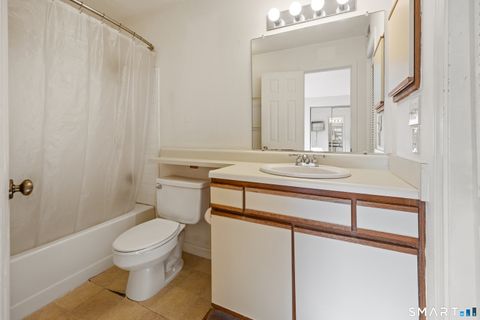 Tiny photo for 118 Carriage Crossing Lane #118, Middletown, CT 06457 (MLS # 24147257)