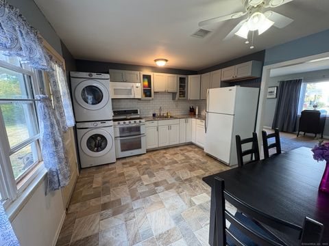 Tiny photo for 26 Apple Street, Wallingford, CT 06492 (MLS # 24134367)