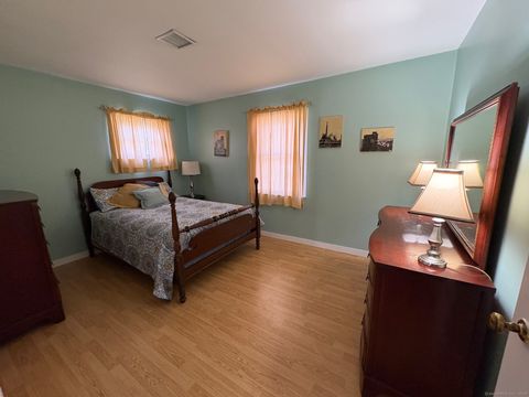 Tiny photo for 26 Apple Street, Wallingford, CT 06492 (MLS # 24134367)