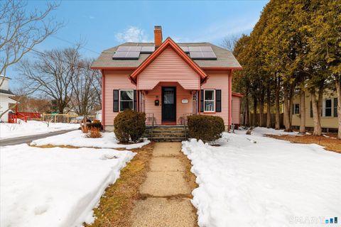 Homes For Sale - 119 Quercus Avenue<br/> Windham County, Windham, CT 06226