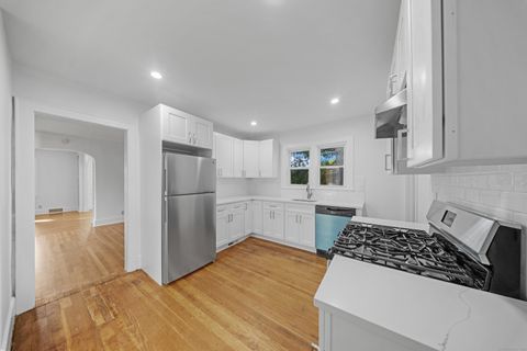 Tiny photo for 234 Savoy Street, Bridgeport, CT 06606 (MLS # 24134062)