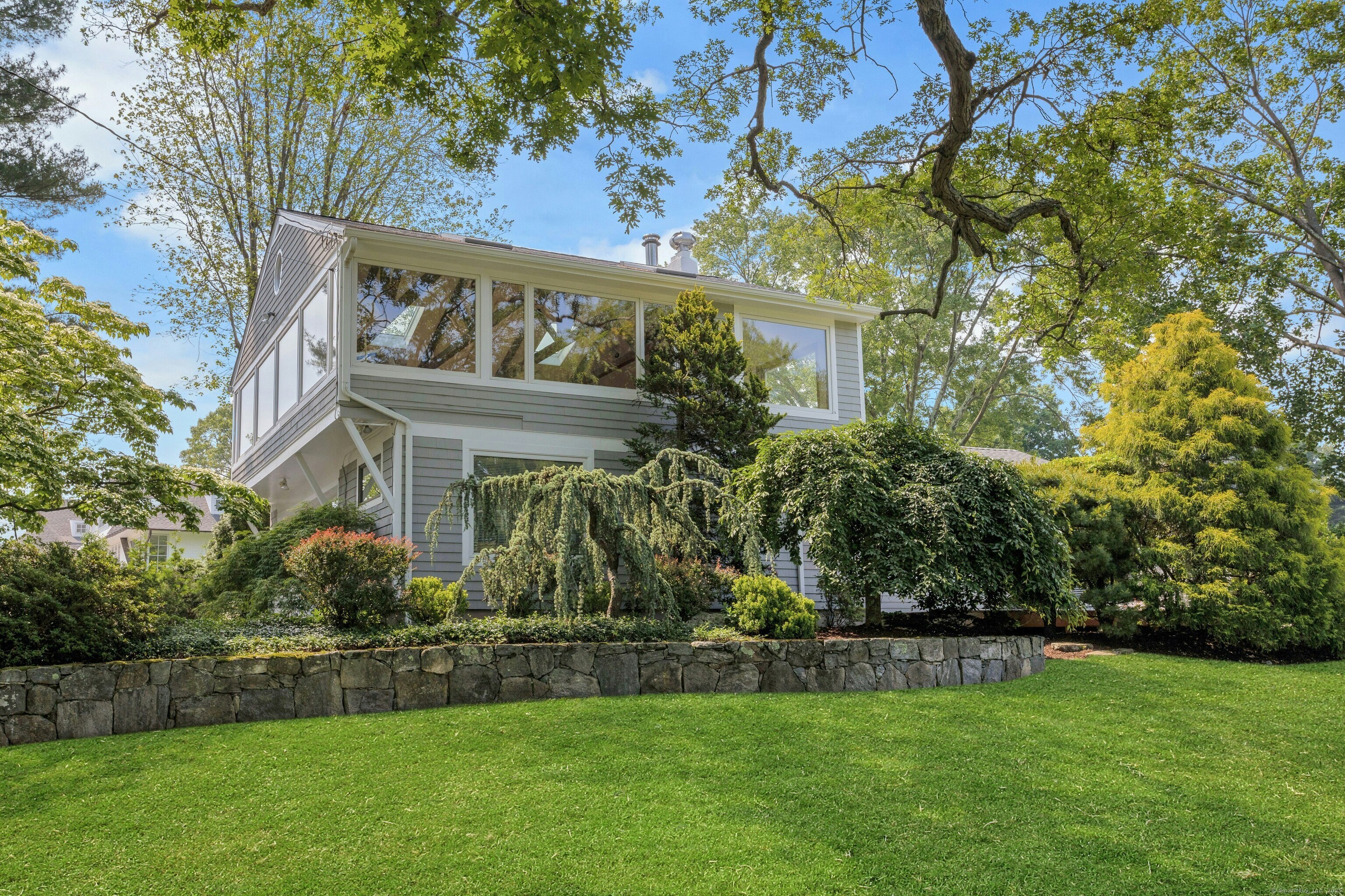 12 Harbor Road