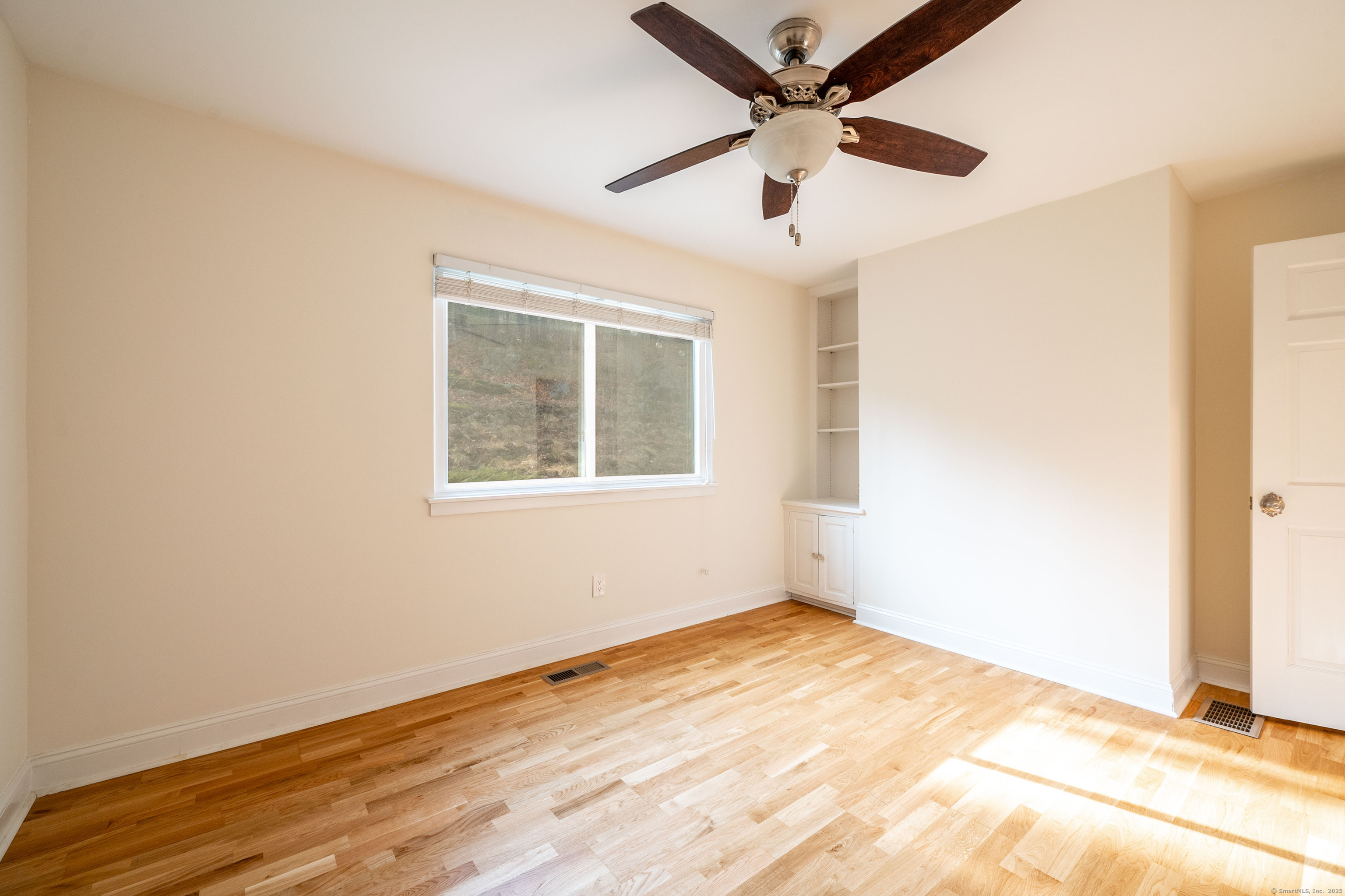 1018 Heritage Village #B, Southbury, Connecticut image 22