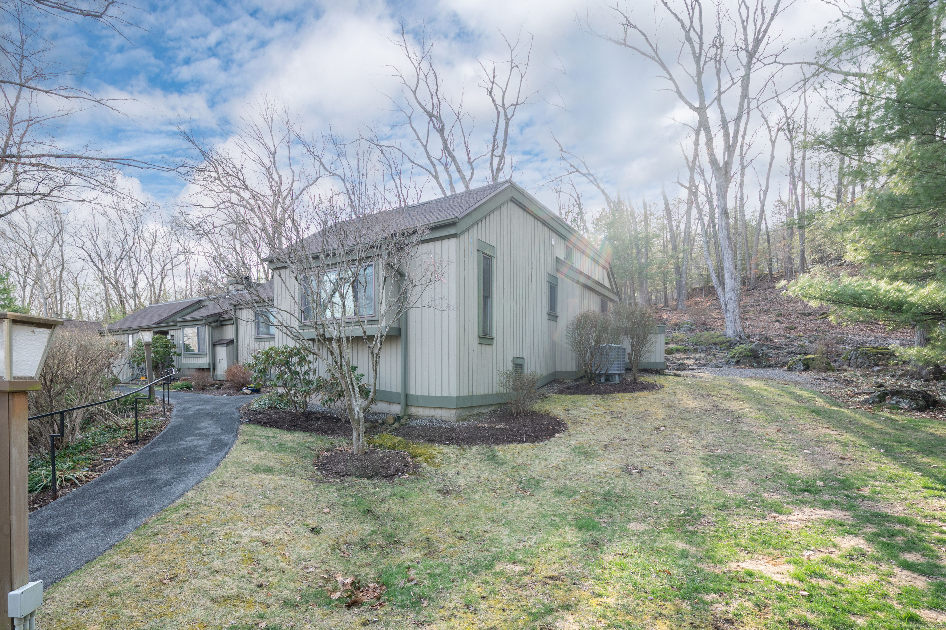 1018 Heritage Village #B, Southbury, Connecticut image 2