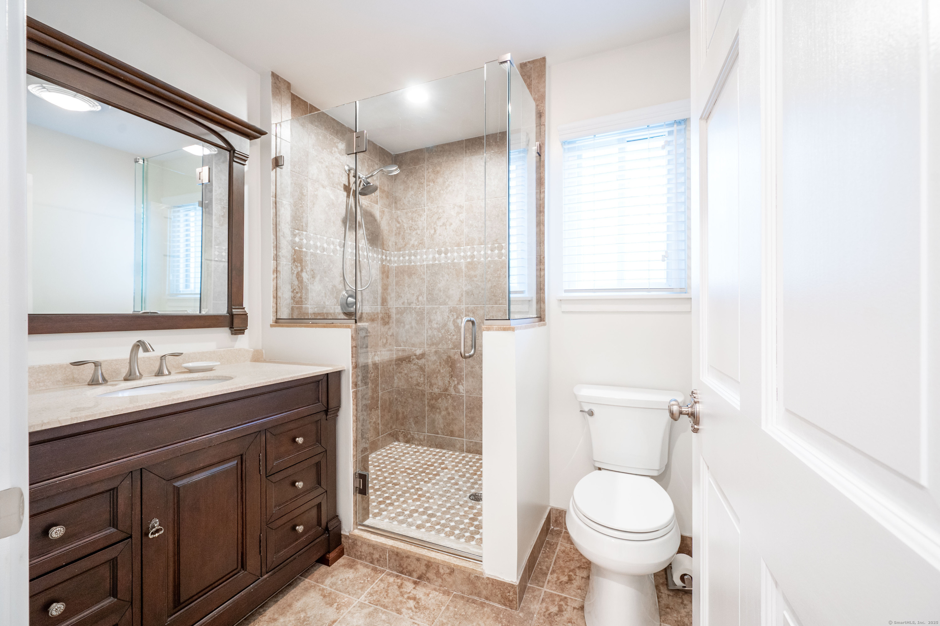 1018 Heritage Village #B, Southbury, Connecticut image 15