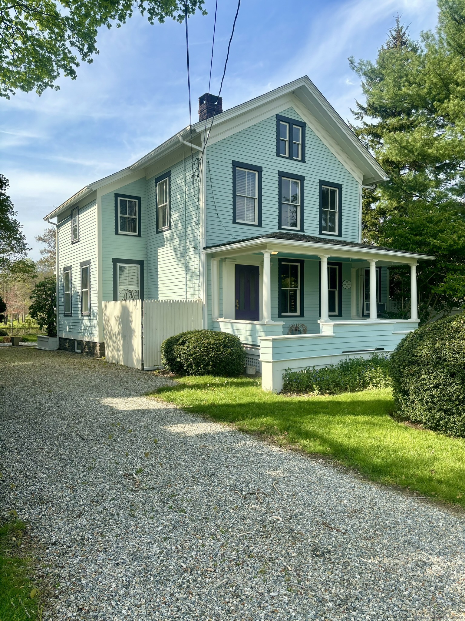Property for Sale at 85 Main Street, Essex, Connecticut - Bedrooms: 3 
Bathrooms: 3 
Rooms: 5  - $639,900