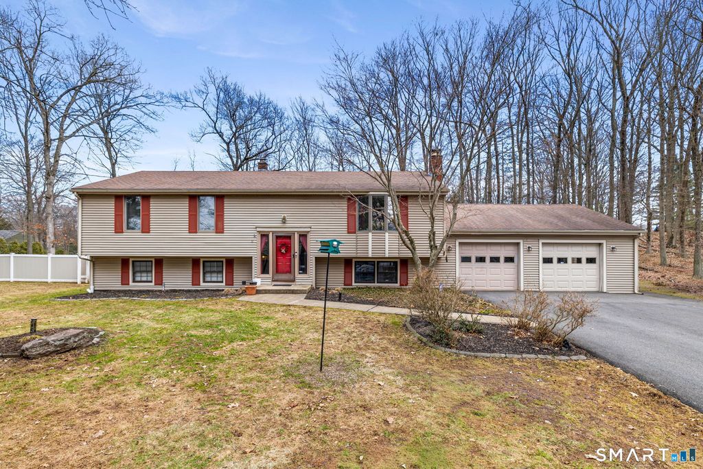 Photo of 19 Perkins Drive, Wallingford, CT 06492 (MLS # 24156747)