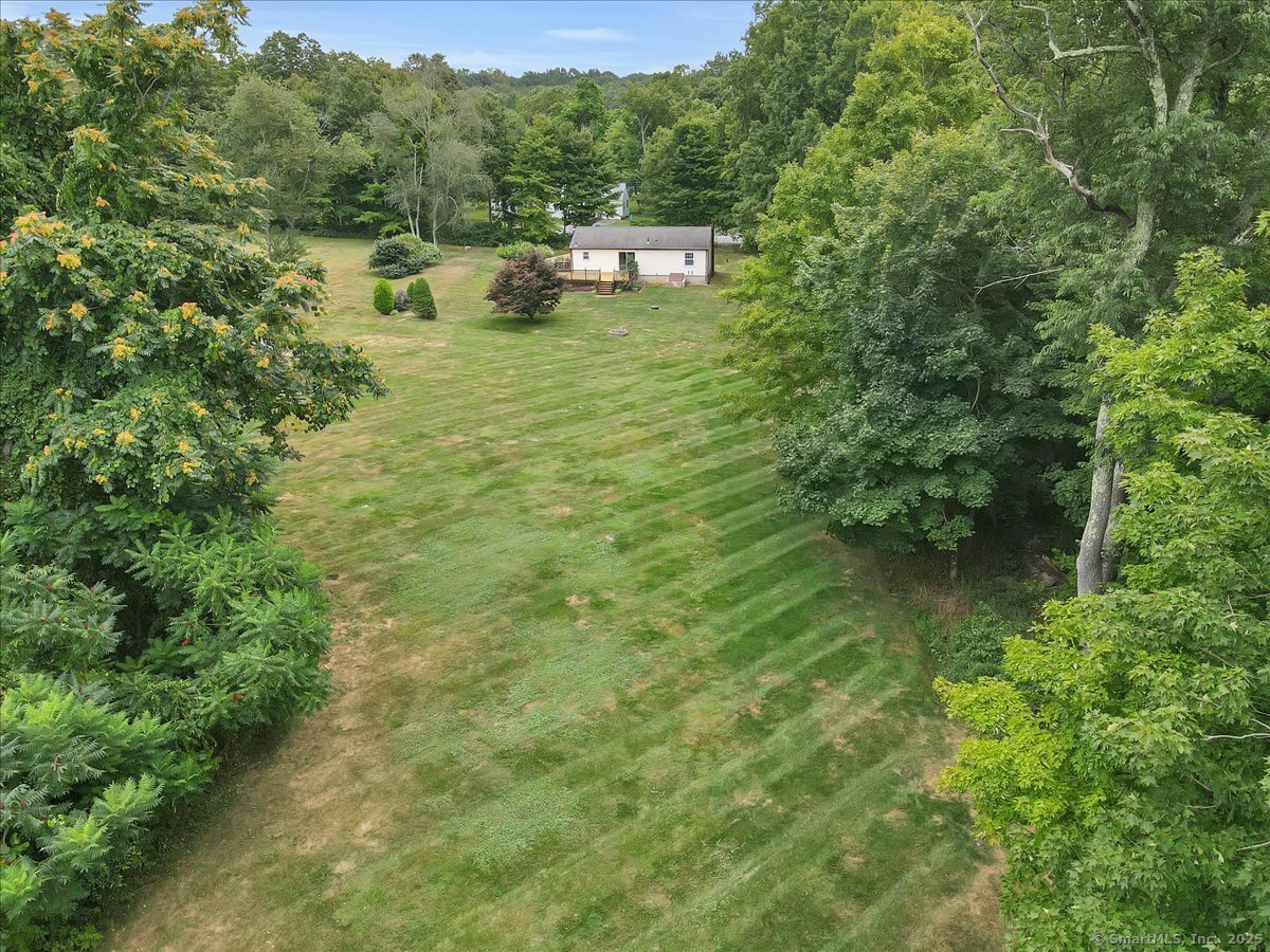 Colchester, Connecticut 06415, United States, 3 Bedrooms Bedrooms, ,1 BathroomBathrooms,Residential,Active,195344