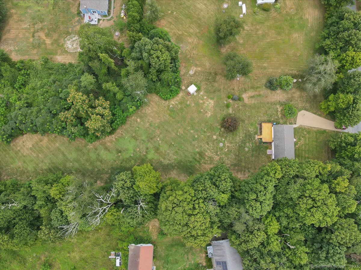 Colchester, Connecticut 06415, United States, 3 Bedrooms Bedrooms, ,1 BathroomBathrooms,Residential,Active,195344