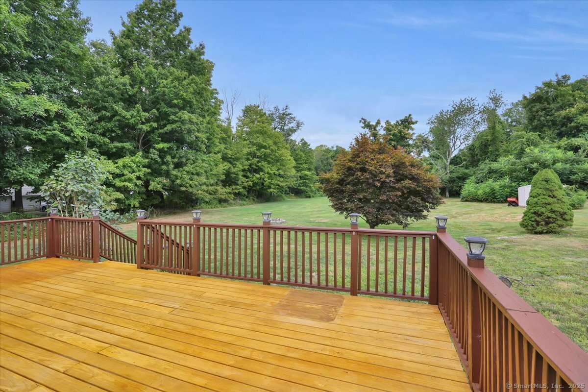 Colchester, Connecticut 06415, United States, 3 Bedrooms Bedrooms, ,1 BathroomBathrooms,Residential,Active,195344