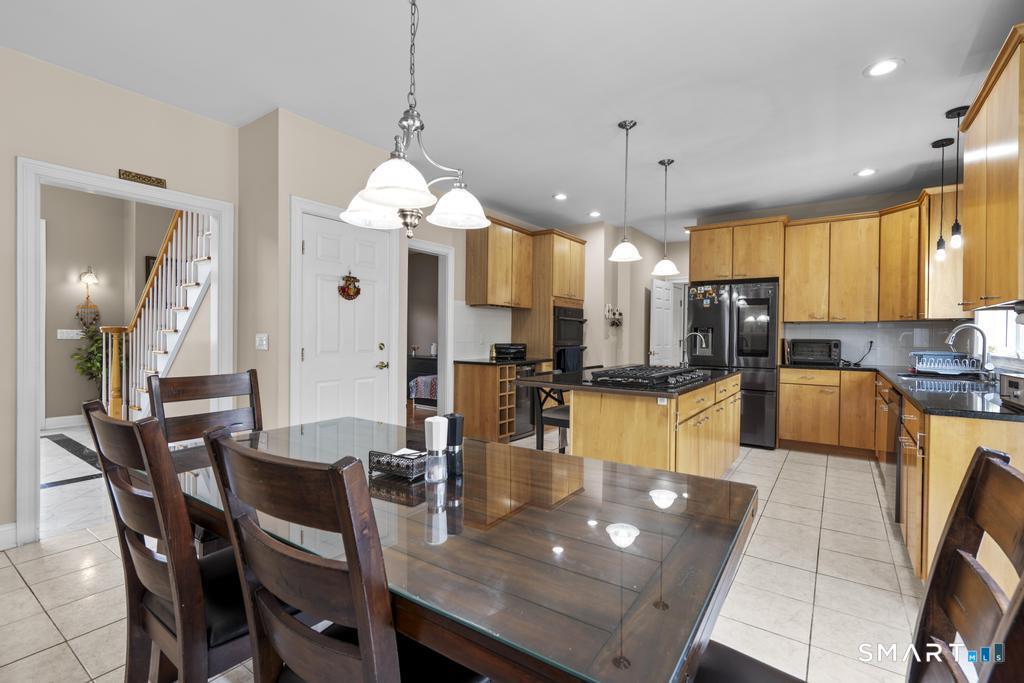78 Glenmeadow Drive