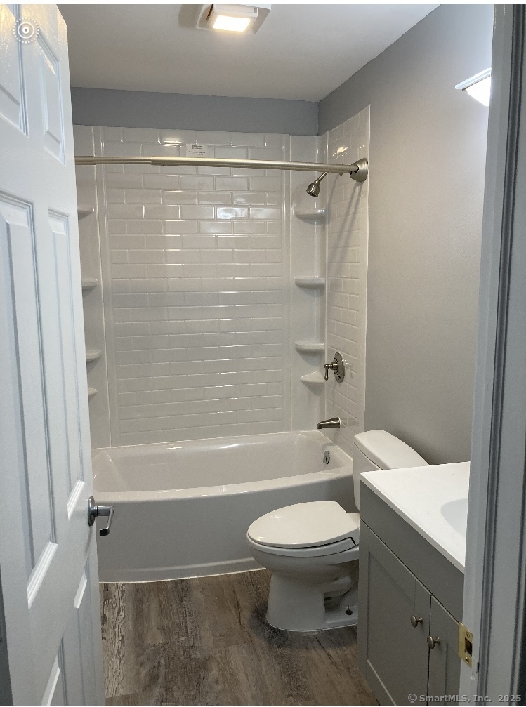 38 Shirley Street APT 5