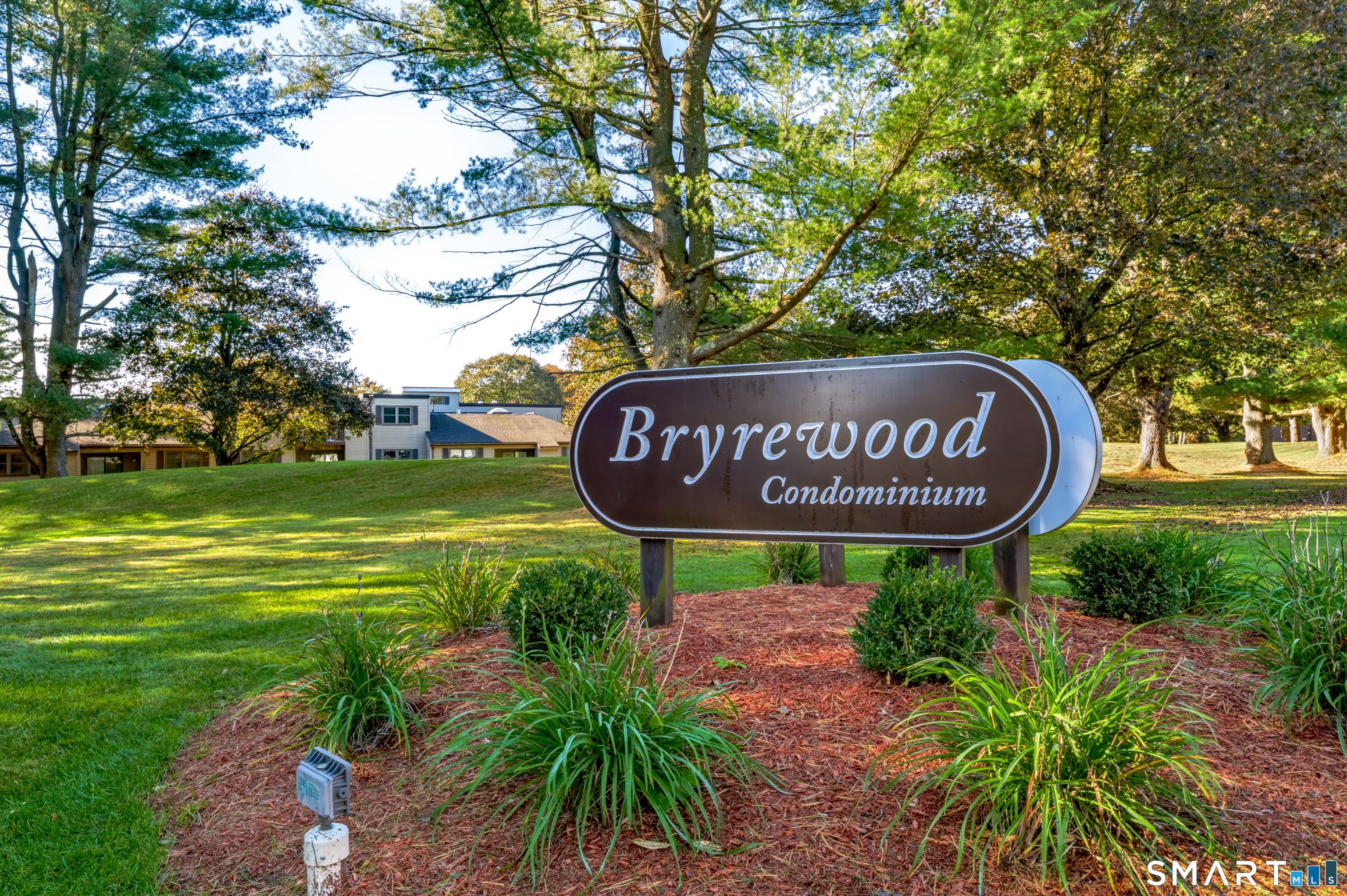 412 Twin Circle Drive 412