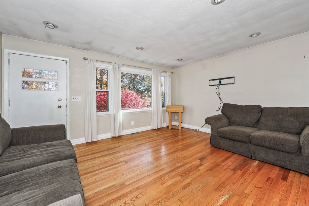 Photo of 132 Hans Avenue, Waterbury, CT 06708 (MLS # 24135539)