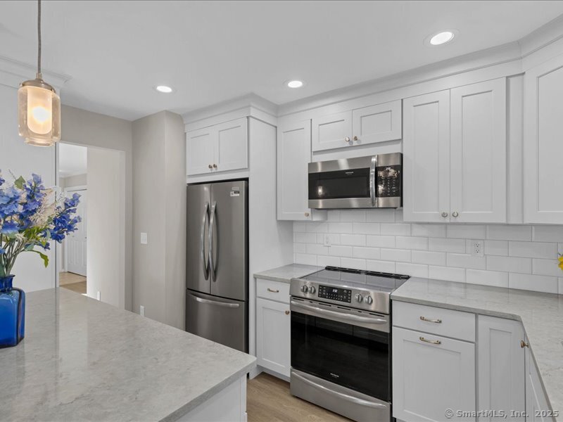 2 Wilshire Road #2, Madison, Connecticut image 15