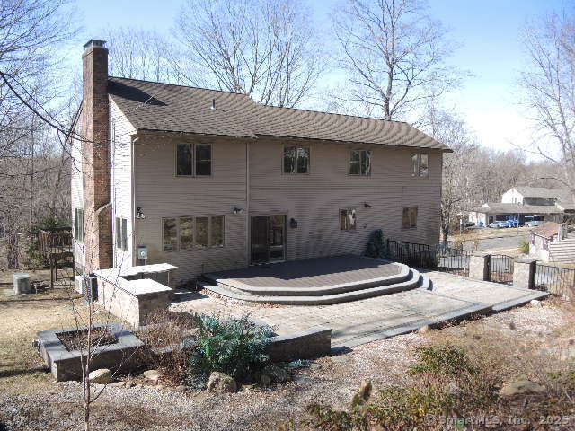 21 Amanda Drive, Manchester, Connecticut image 6