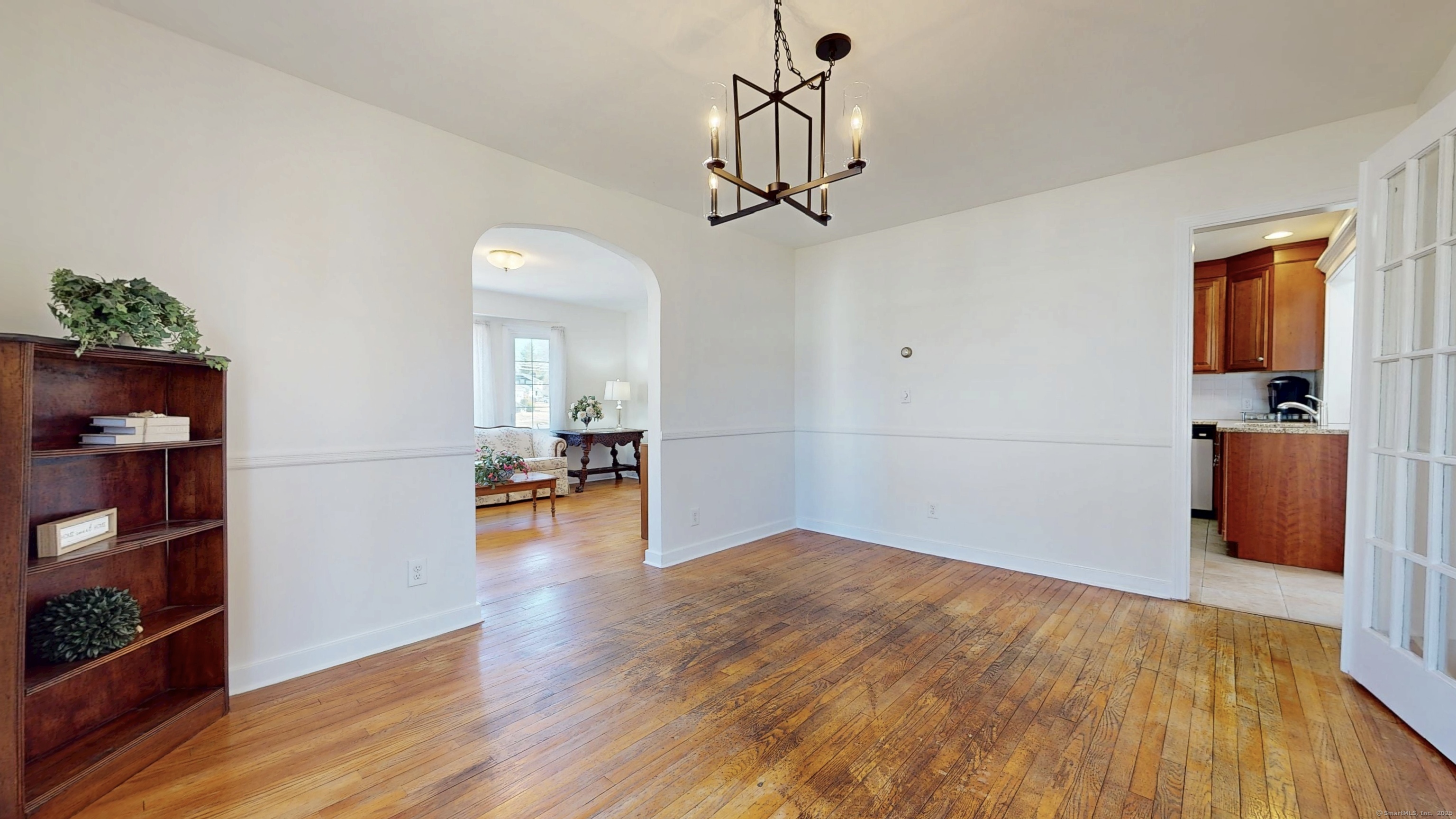 114 Colonial Boulevard, West Haven, Connecticut image 6