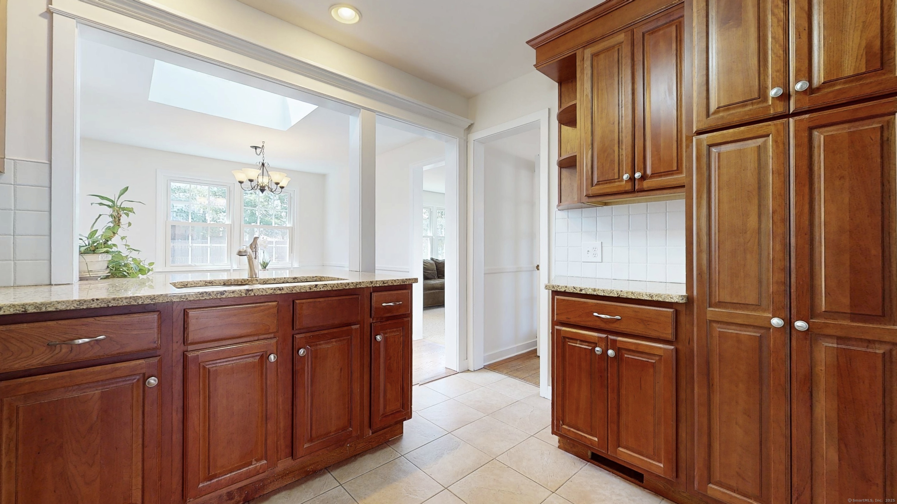 114 Colonial Boulevard, West Haven, Connecticut image 13