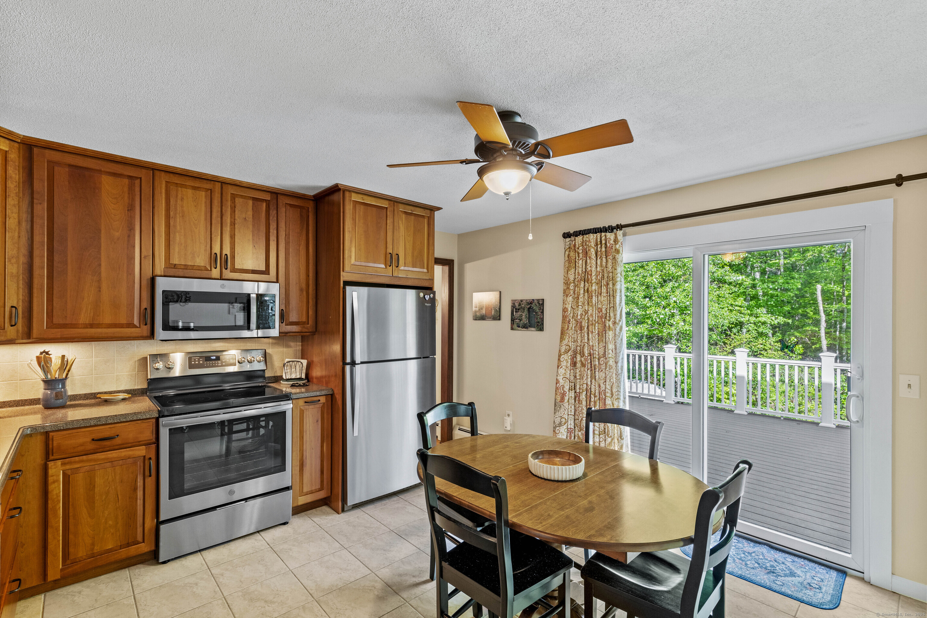 14 Robin Hood Drive, Ledyard, Connecticut image 6