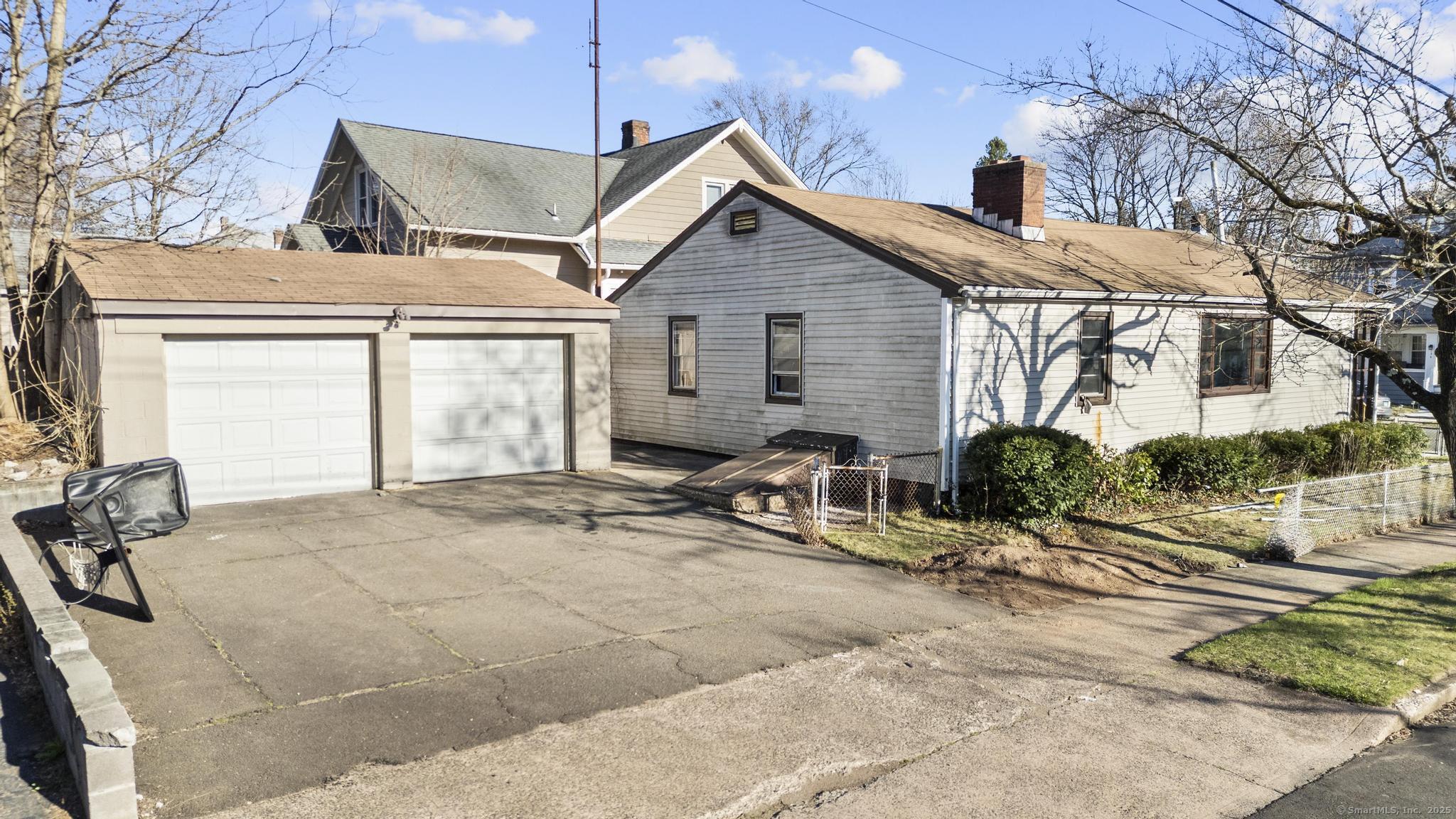 135 4th Street, Hamden, Connecticut image 3