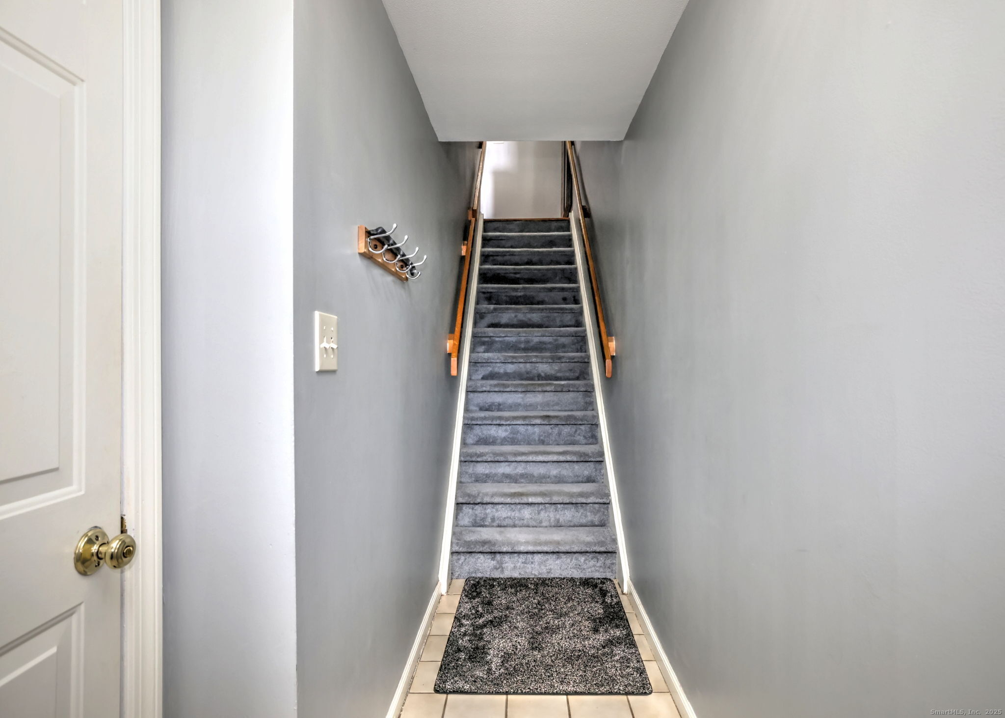 2838 Whitney Avenue APT 2