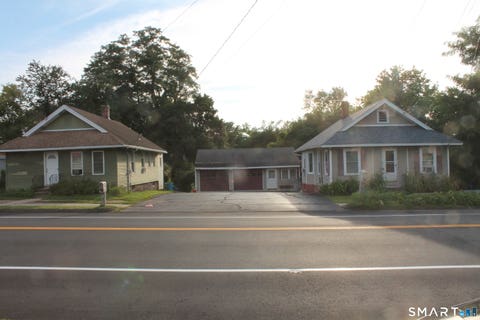 Tiny photo for 96 Quinnipiac Avenue, North Haven, CT 06473 (MLS # 24200964)