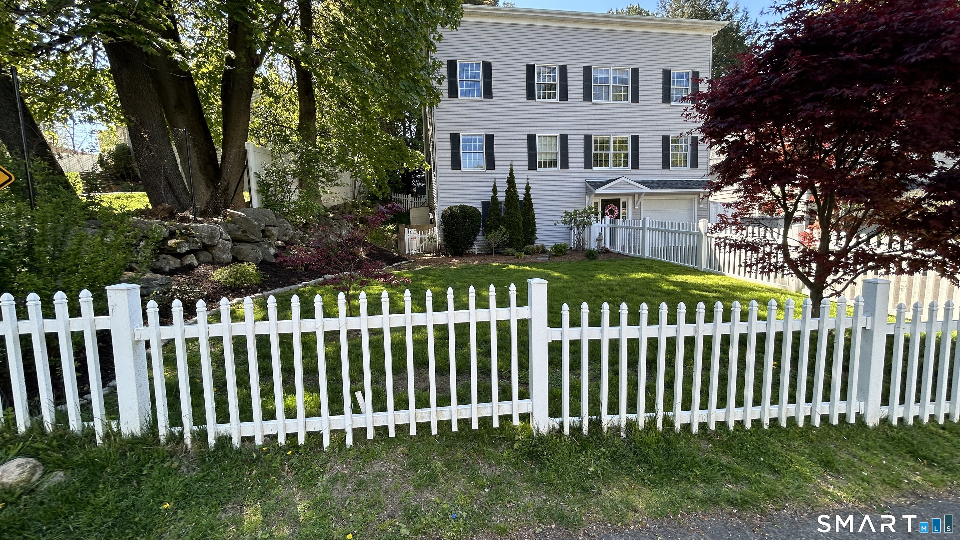 26 Abbott Avenue