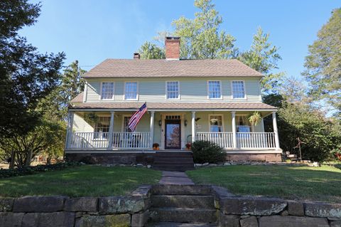 Single Family Residence in Middlefield CT 645 Main Street.jpg