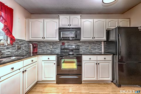 Tiny photo for 59 Heritage Village #F, Southbury, CT 06488 (MLS # 24170135)