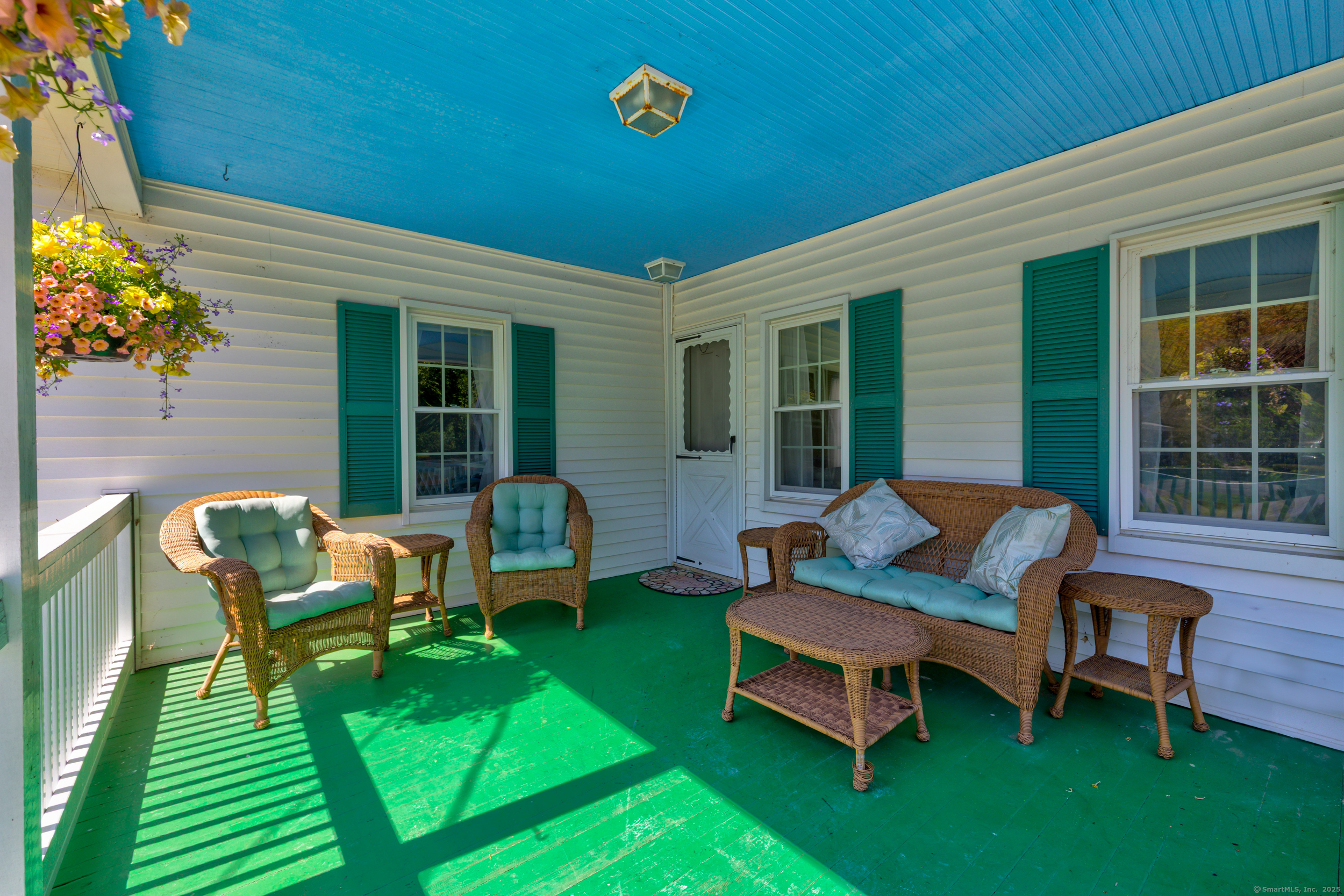52 Wickett Street, New Hartford, Connecticut image 3